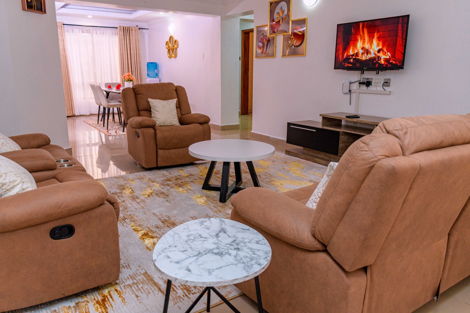 Shawmut 3 Bedroom Apartment